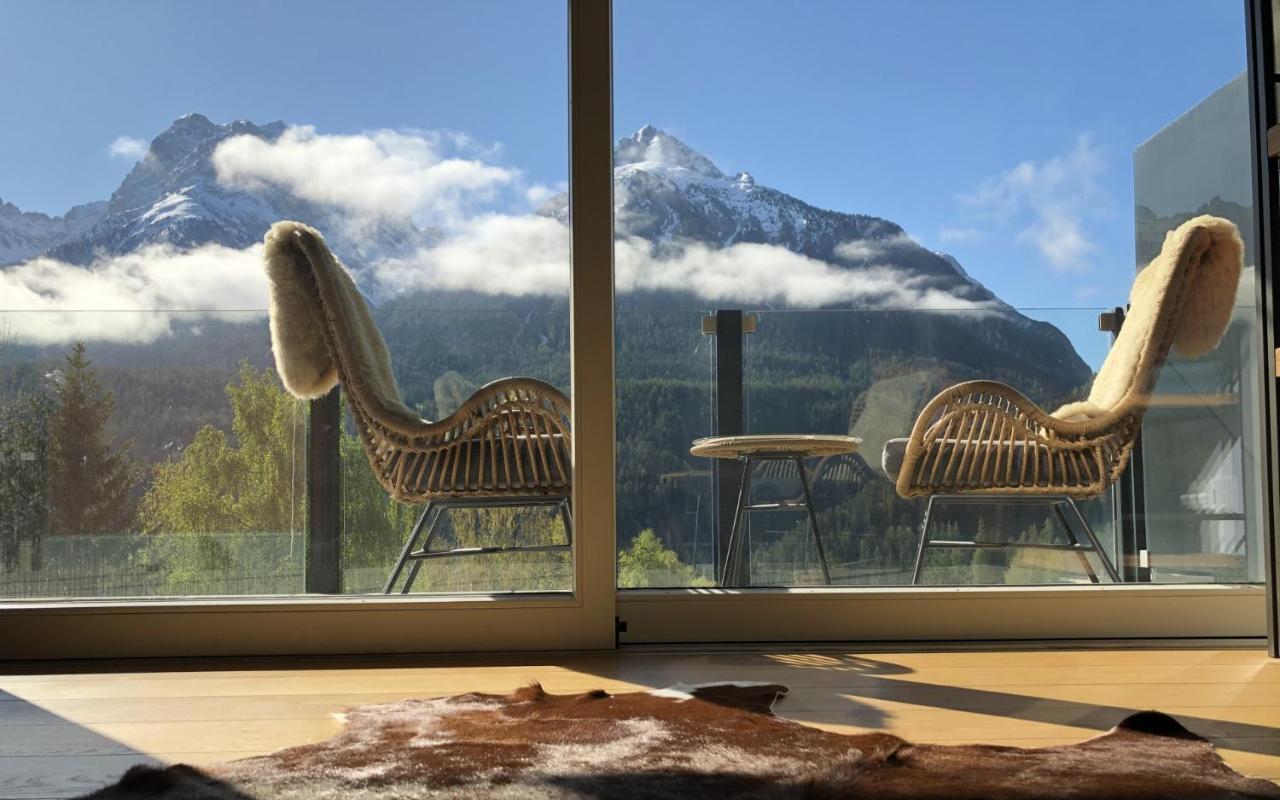 Chasa Rachoegna Scuol Exterior foto